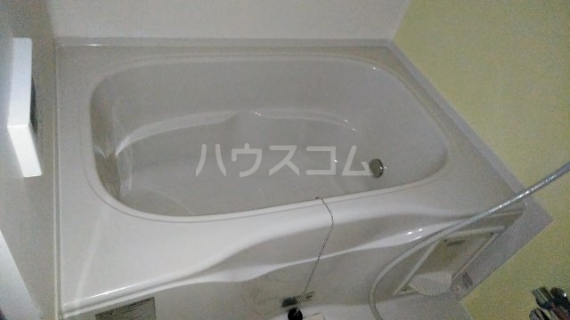 15/28 浴室