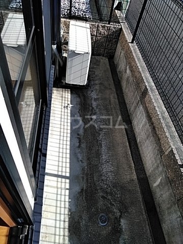 17/25 バルコニー