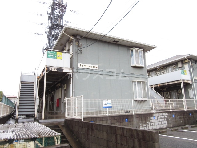 2/4 エントランス