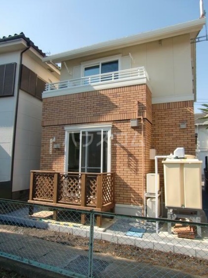 14/18 エントランス