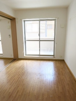 22/30 エントランス