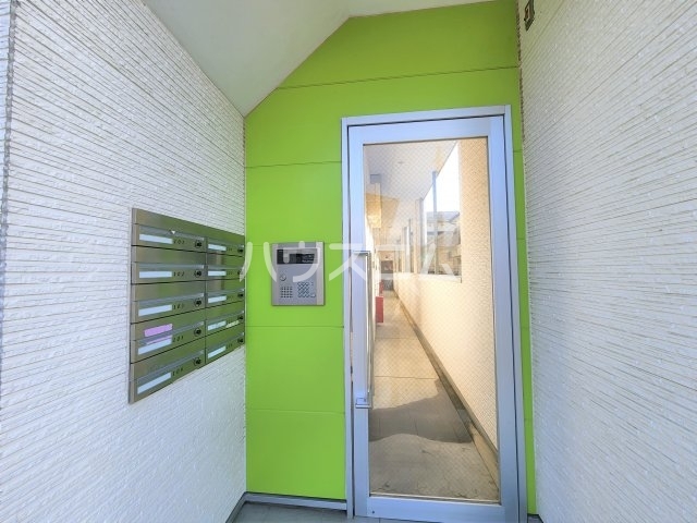 14/24 エントランス