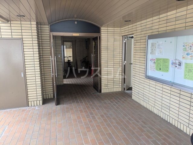 4/6 エントランス