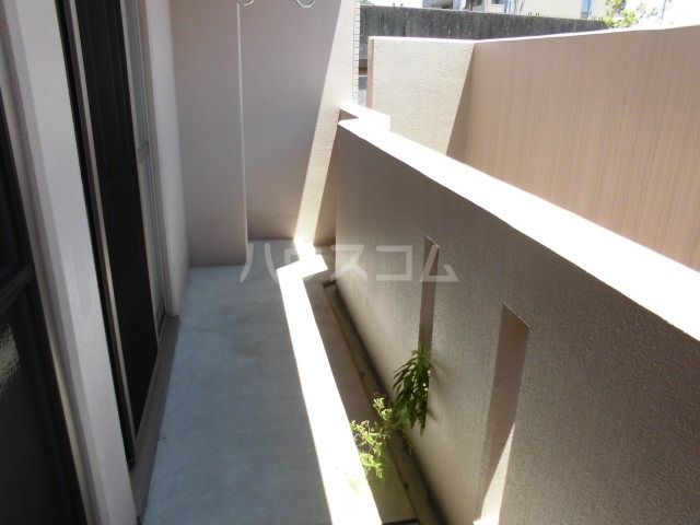 19/30 バルコニー