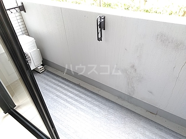 20/30 バルコニー