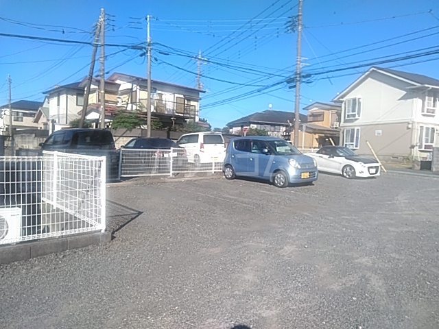 24/26 駐車場
