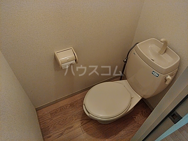 16/26 トイレ