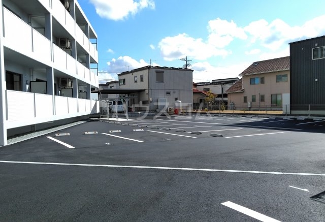 24/30 駐車場