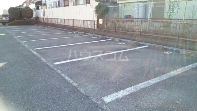 24/30 駐車場