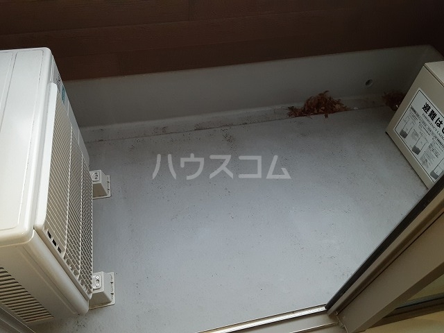 19/30 バルコニー