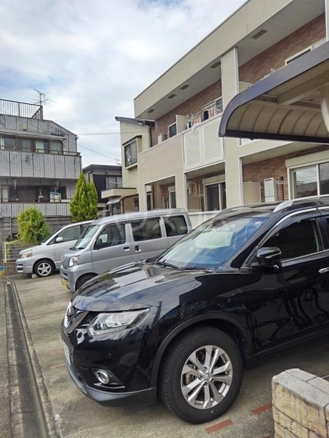 14/18 駐車場