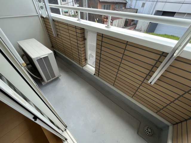 17/30 バルコニー