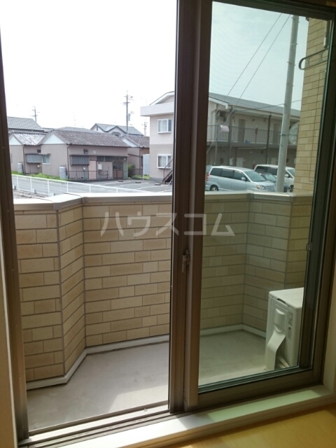 14/27 バルコニー