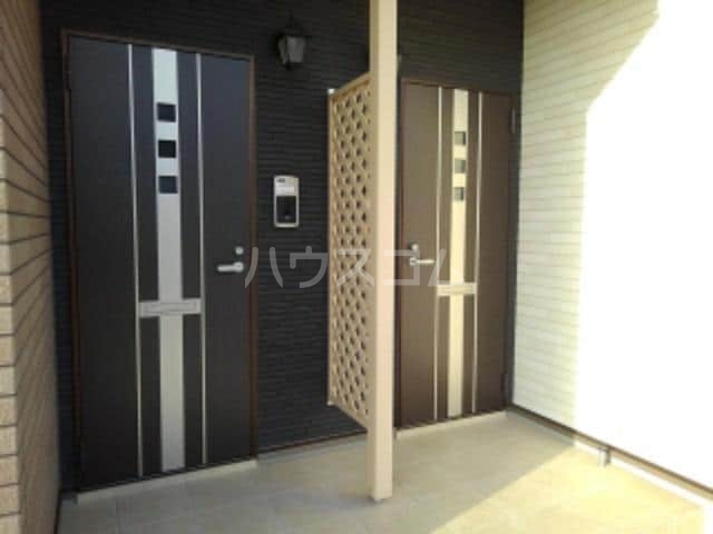 13/20 エントランス