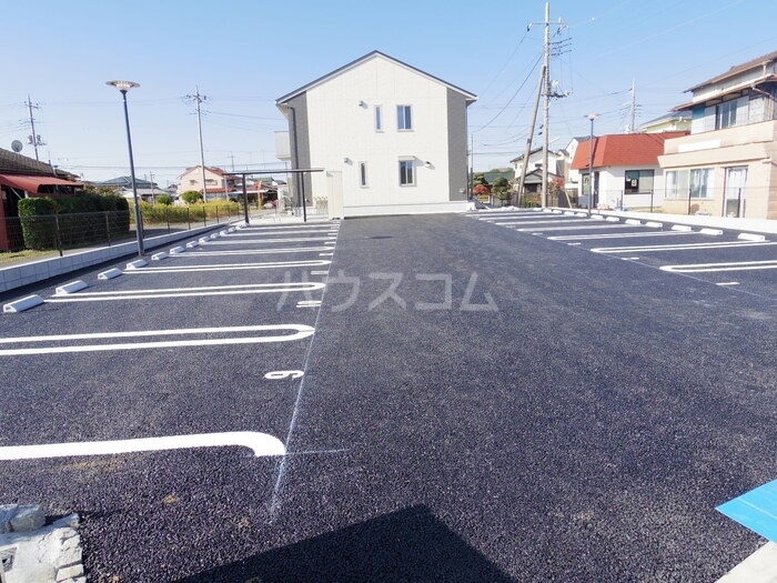 18/26 駐車場