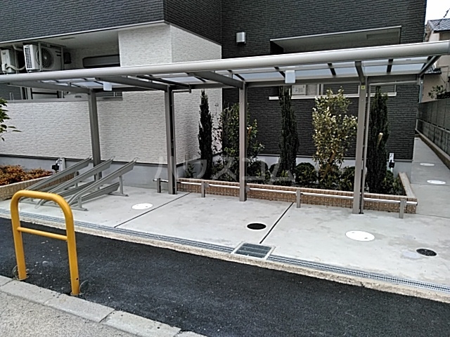 20/30 駐車場