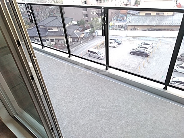 19/30 バルコニー