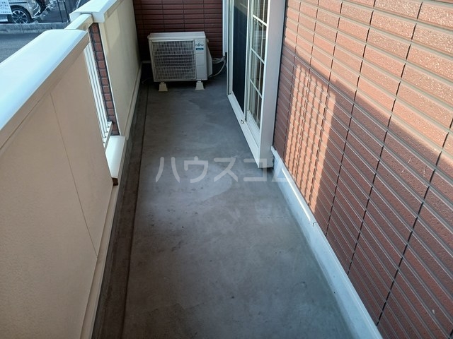 13/22 バルコニー