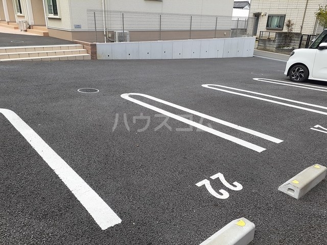 15/30 駐車場