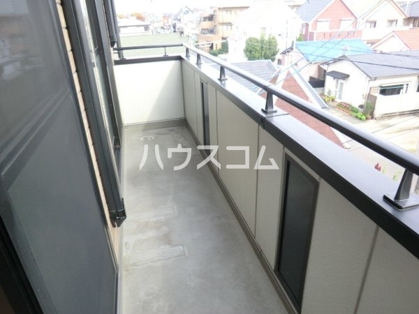 13/28 バルコニー
