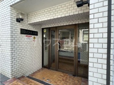 スカイコート三鷹エントランス