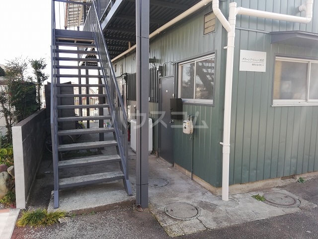 22/30 エントランス