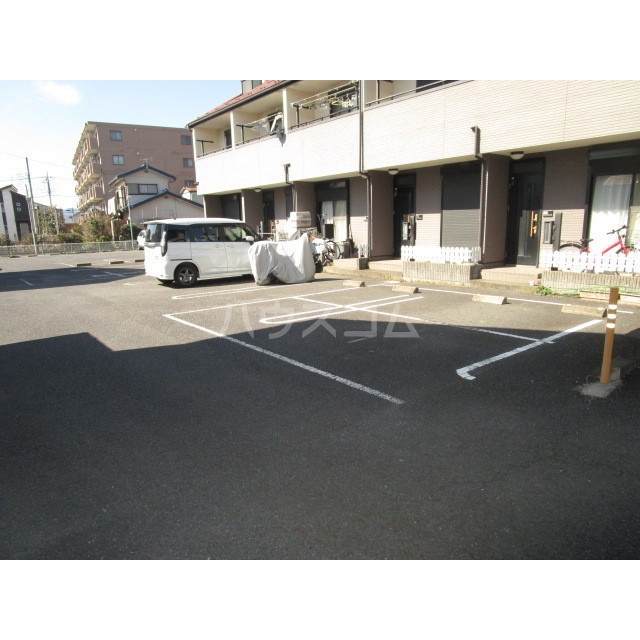 2/2 駐車場