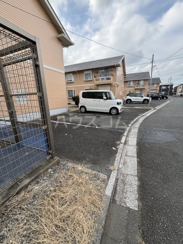 2/4 駐車場