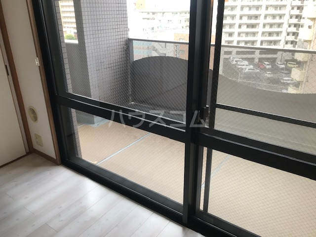 19/30 バルコニー