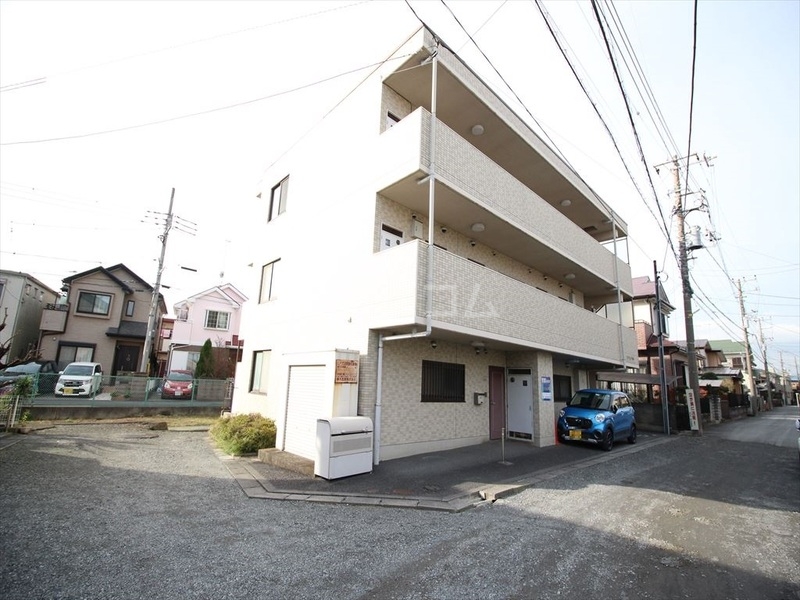 2/3 エントランス