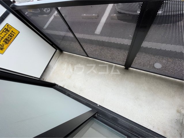 15/27 バルコニー