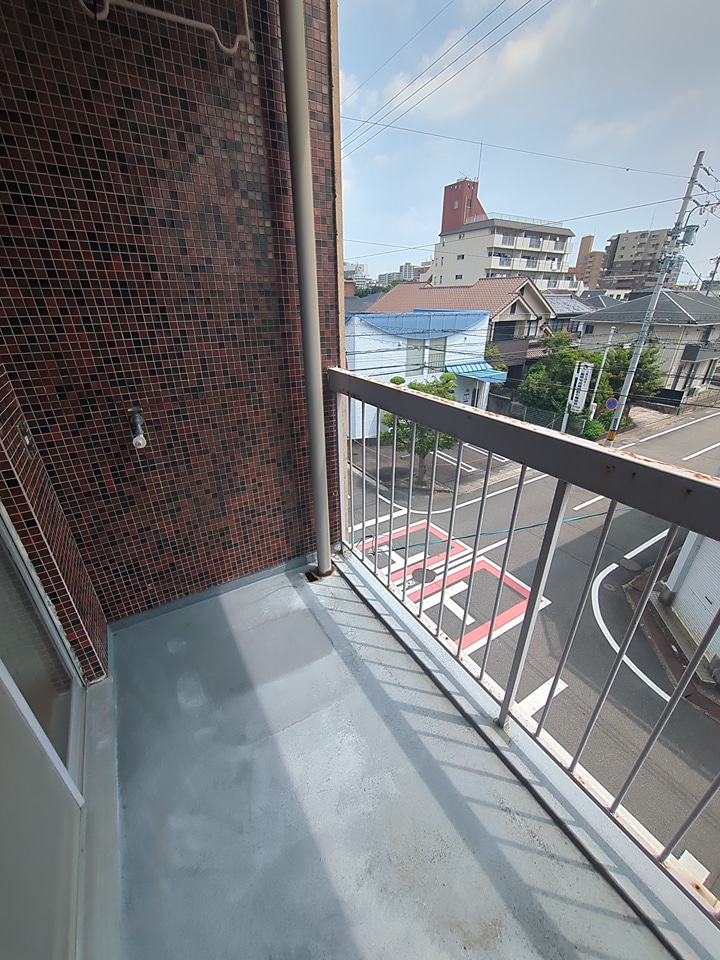 25/30 バルコニー