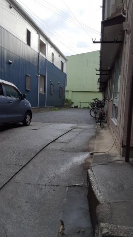 28/30 駐車場