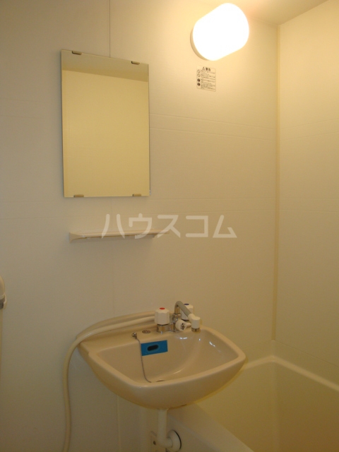 16/30 洗面