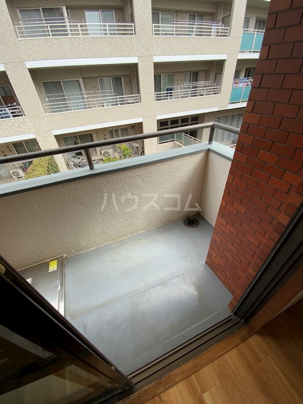 17/30 バルコニー