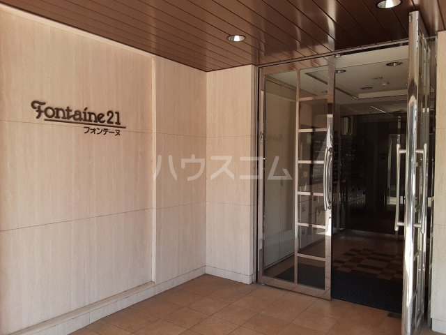 3/3 エントランス