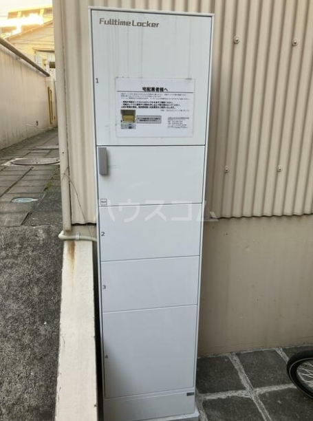 18/26 エントランス