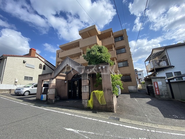 2/4 外観
