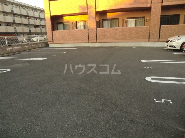 2/8 駐車場