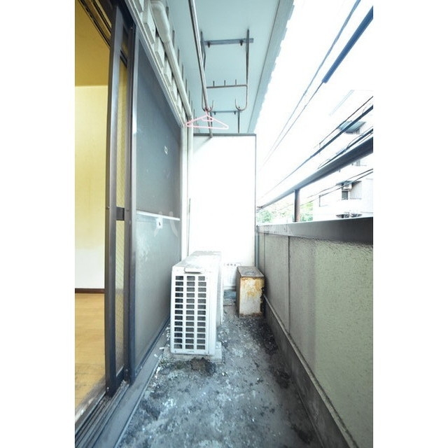 13/27 バルコニー