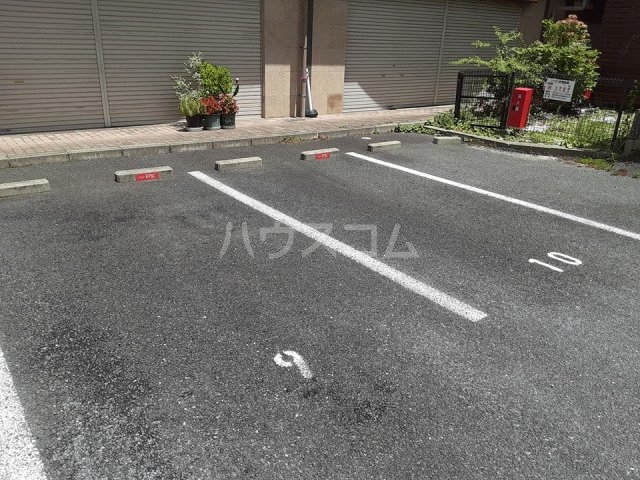 2/11 駐車場