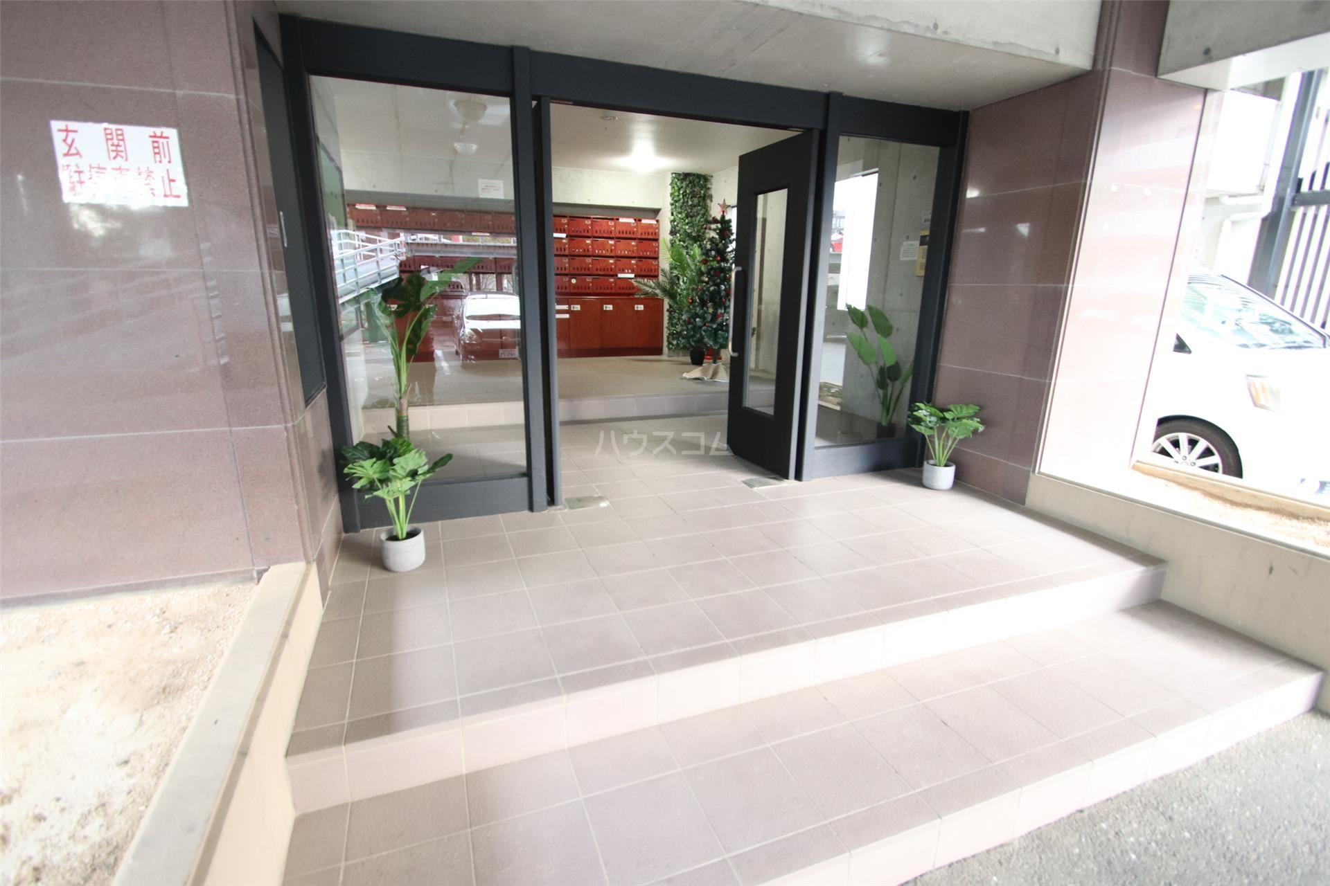 3/10 エントランス