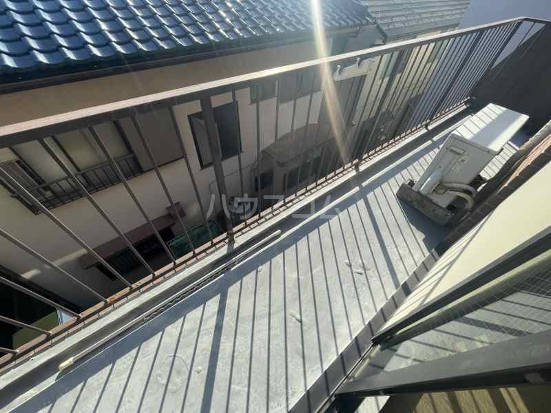 15/23 バルコニー