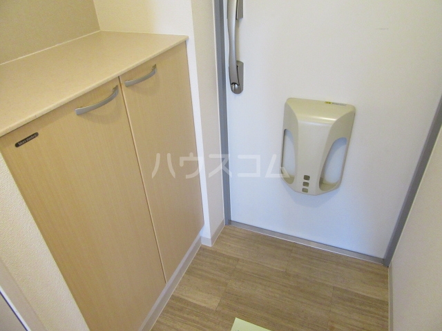 3/4 エントランス