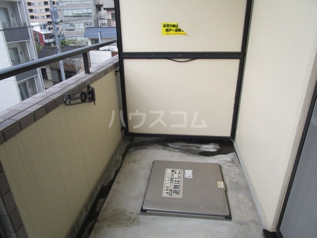 20/30 バルコニー