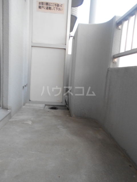 20/30 バルコニー