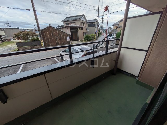 23/30 バルコニー