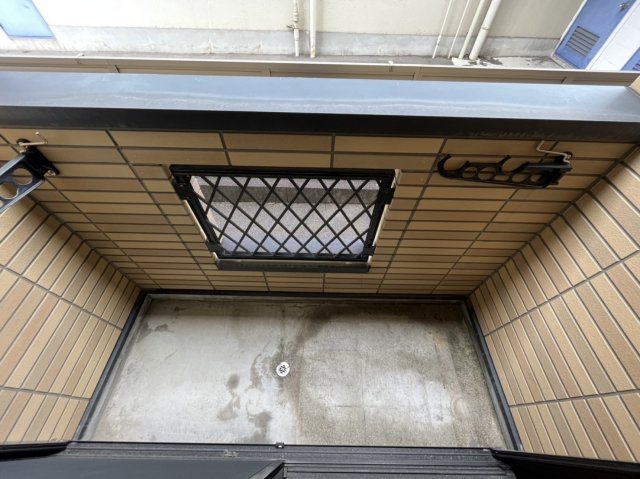 17/30 バルコニー