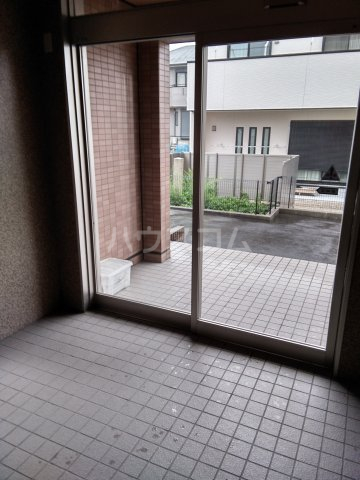 19/30 バルコニー