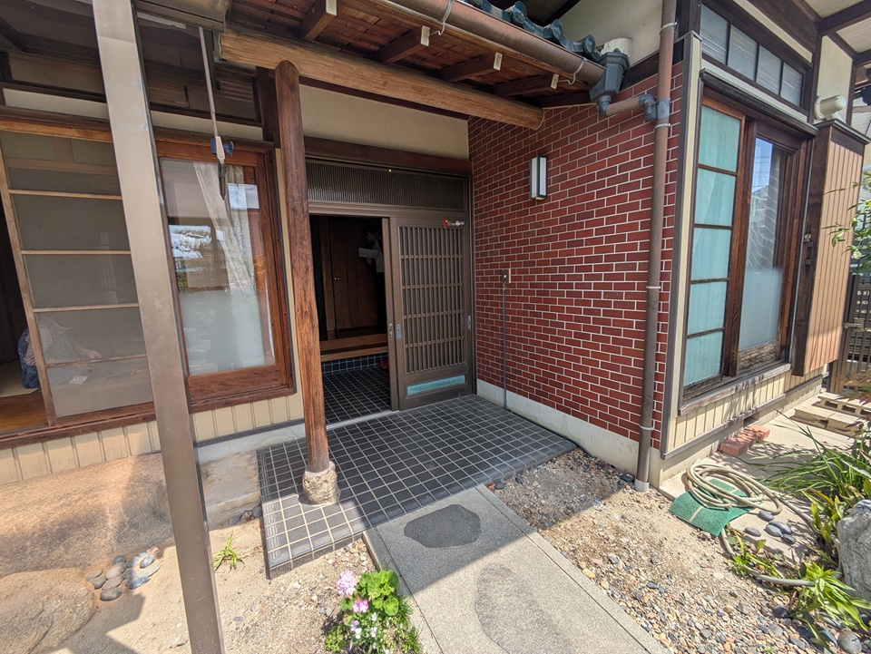 2/3 エントランス